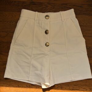 Zara Cream High-Waist Button-Front Women’s Shorts